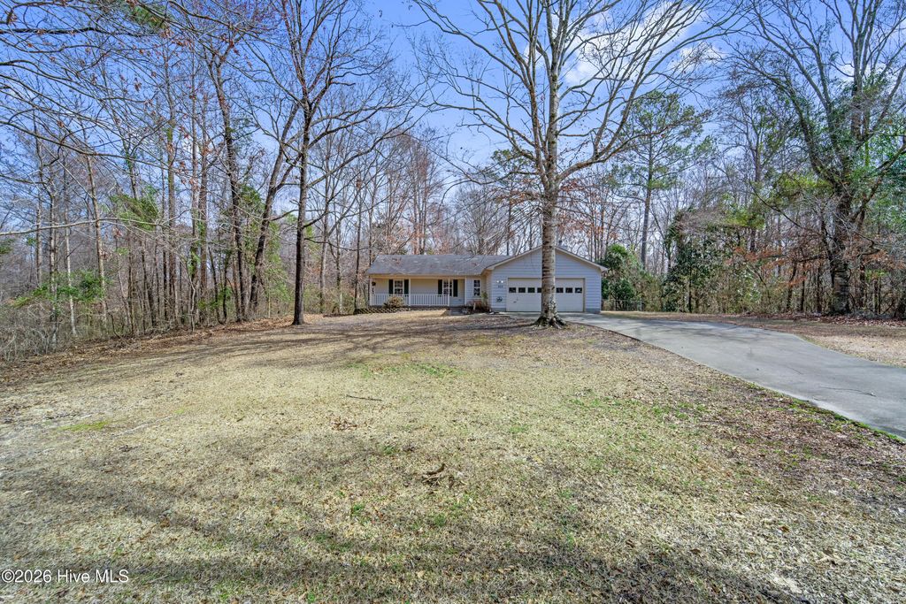 Photo of 605 Fillmore Court, Jacksonville, NC 28540 (MLS # 100557968)