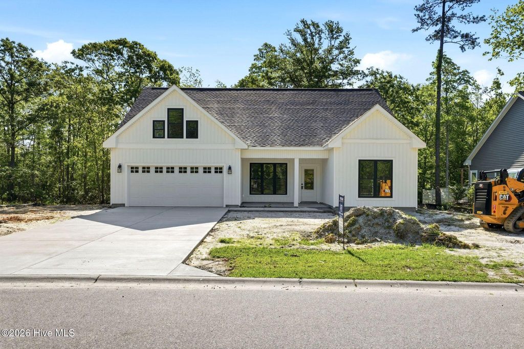 Photo of 554 Sanctuary Point SW, Supply, NC 28462 (MLS # 100566853)