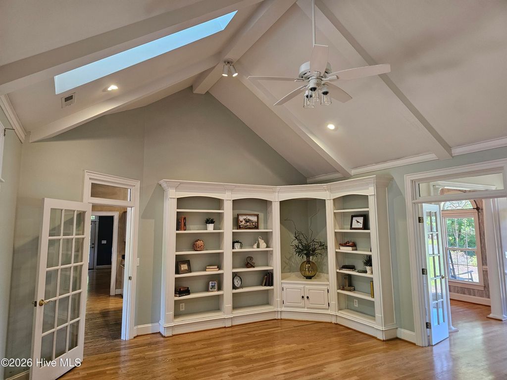 Photo of 5610 Oak Bluff Lane, Wilmington, NC 28409 (MLS # 100571322)