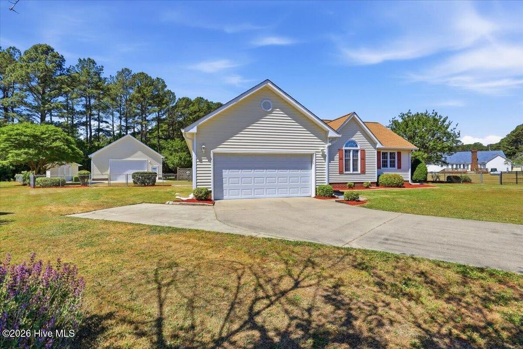 Photo of 106 Farrington Place, Goldsboro, NC 27534 (MLS # 100568876)