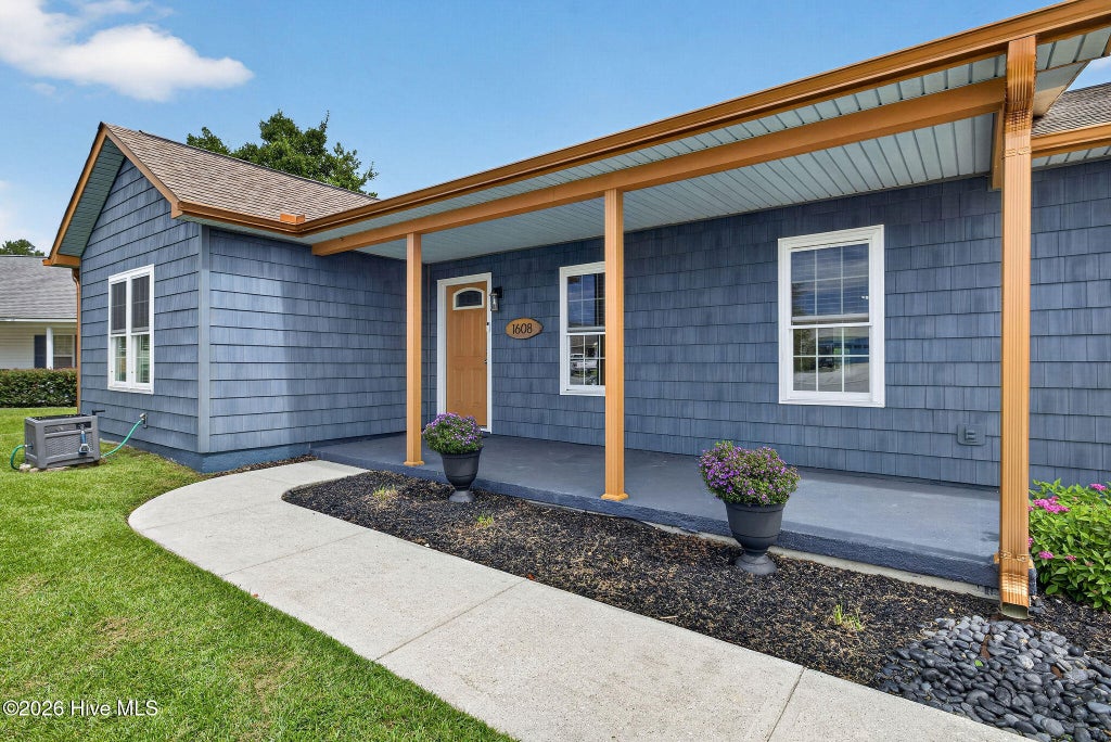 Photo of 1608 Blue Tick Court, Wilmington, NC 28411 (MLS # 100607498)