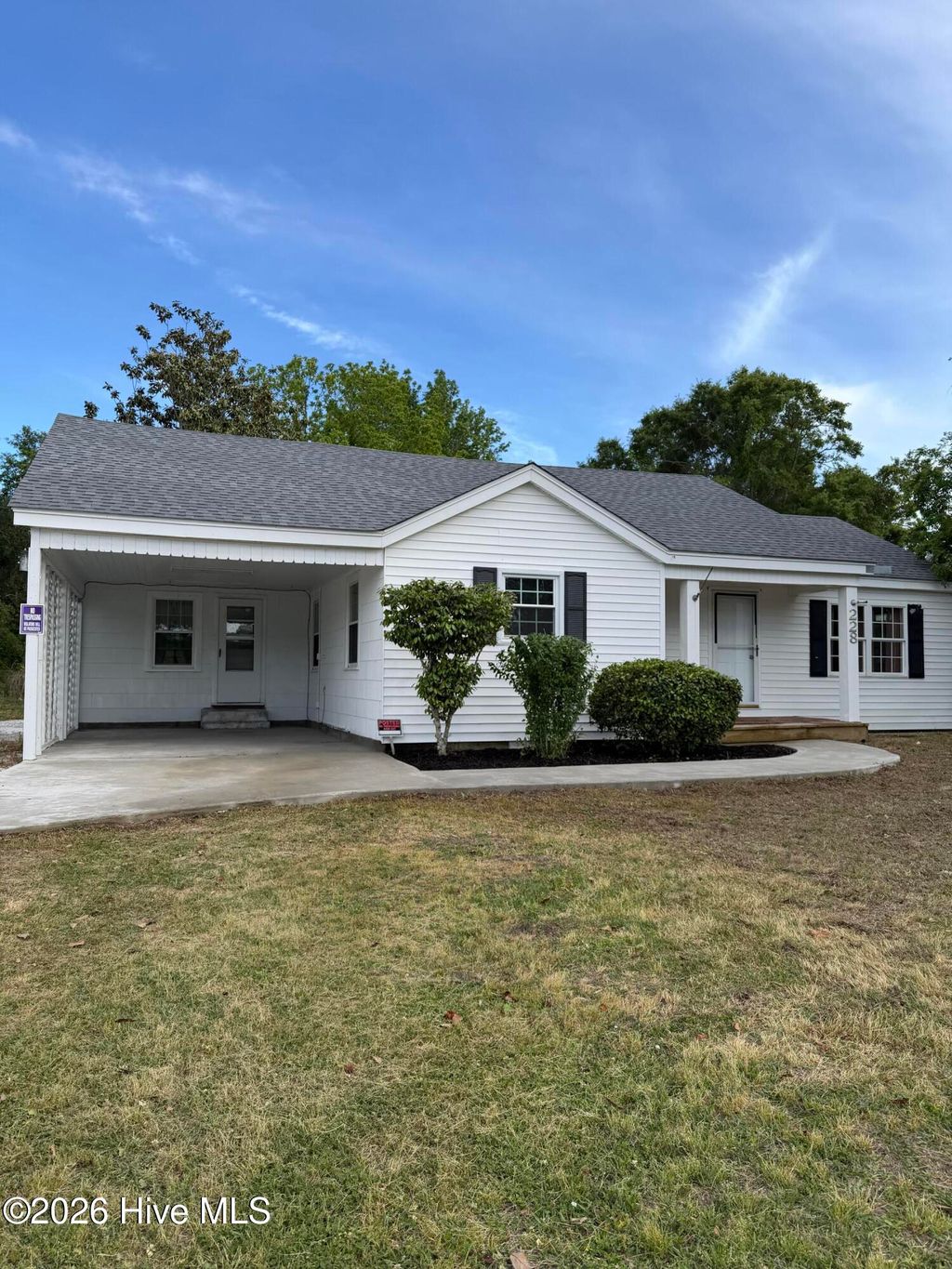 Photo of 228 Fulcher Landing Road, Sneads Ferry, NC 28460 (MLS # 100575092)