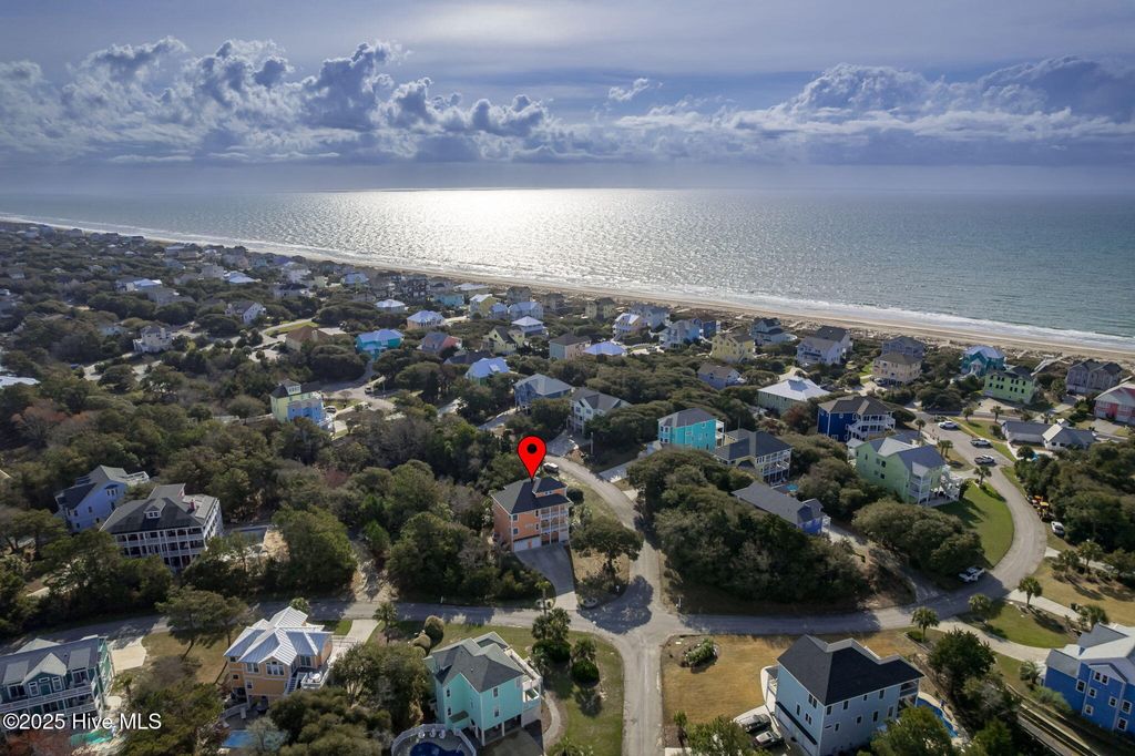 Photo of 200 Shipwreck Lane, Emerald Isle, NC 28594 (MLS # 100498352)
