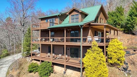 Homes For Sale - 230 Smokin Ridge<br/> Hayesville, NC 28904
