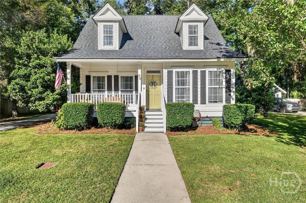 Photo of 90 Cottage Court, Richmond Hill, GA 31324 (MLS # SA366748)