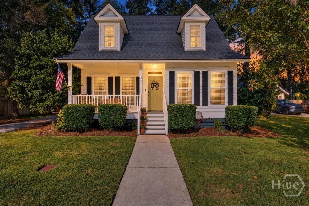 Photo of 90 Cottage Court, Richmond Hill, GA 31324 (MLS # SA366748)