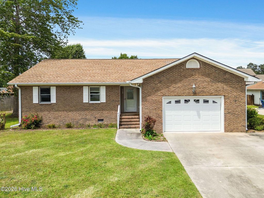 Photo of 431 Foxhunt Lane, Havelock, NC 28532 (MLS # 100572281)