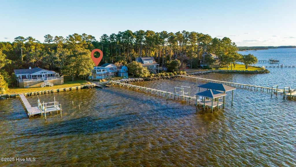 Photo of 221 Creek Road, Beaufort, NC 28516 (MLS # 100541308)
