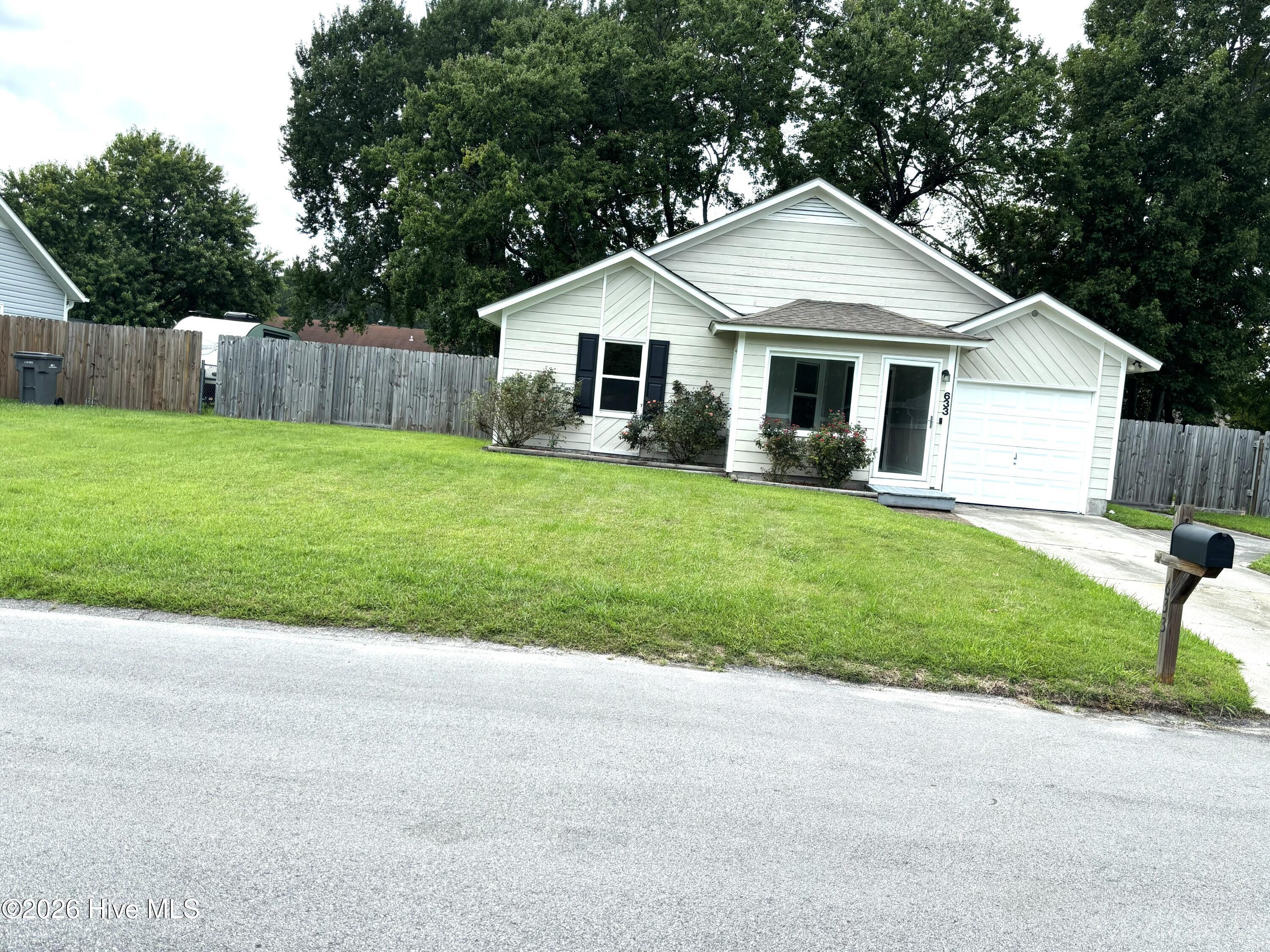 633 Foxfire Circle