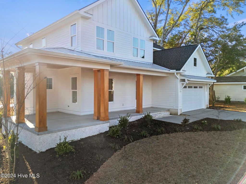 Photo of 4301 Oak Avenue, Wilmington, NC 28403 (MLS # 100568815)