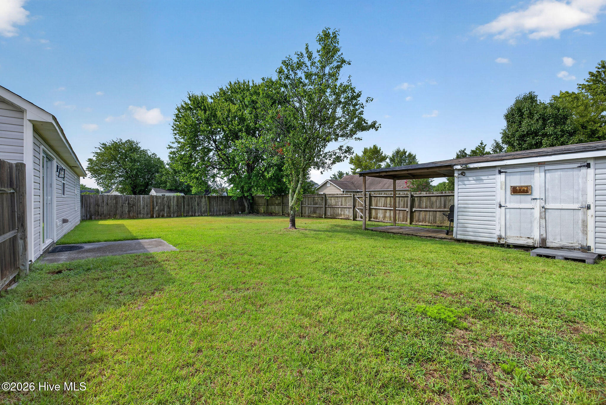 2528 Bradfield Court
