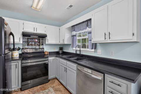 Tiny photo for 2528 Bradfield Court, Wilmington, NC 28411 (MLS # 100589785)
