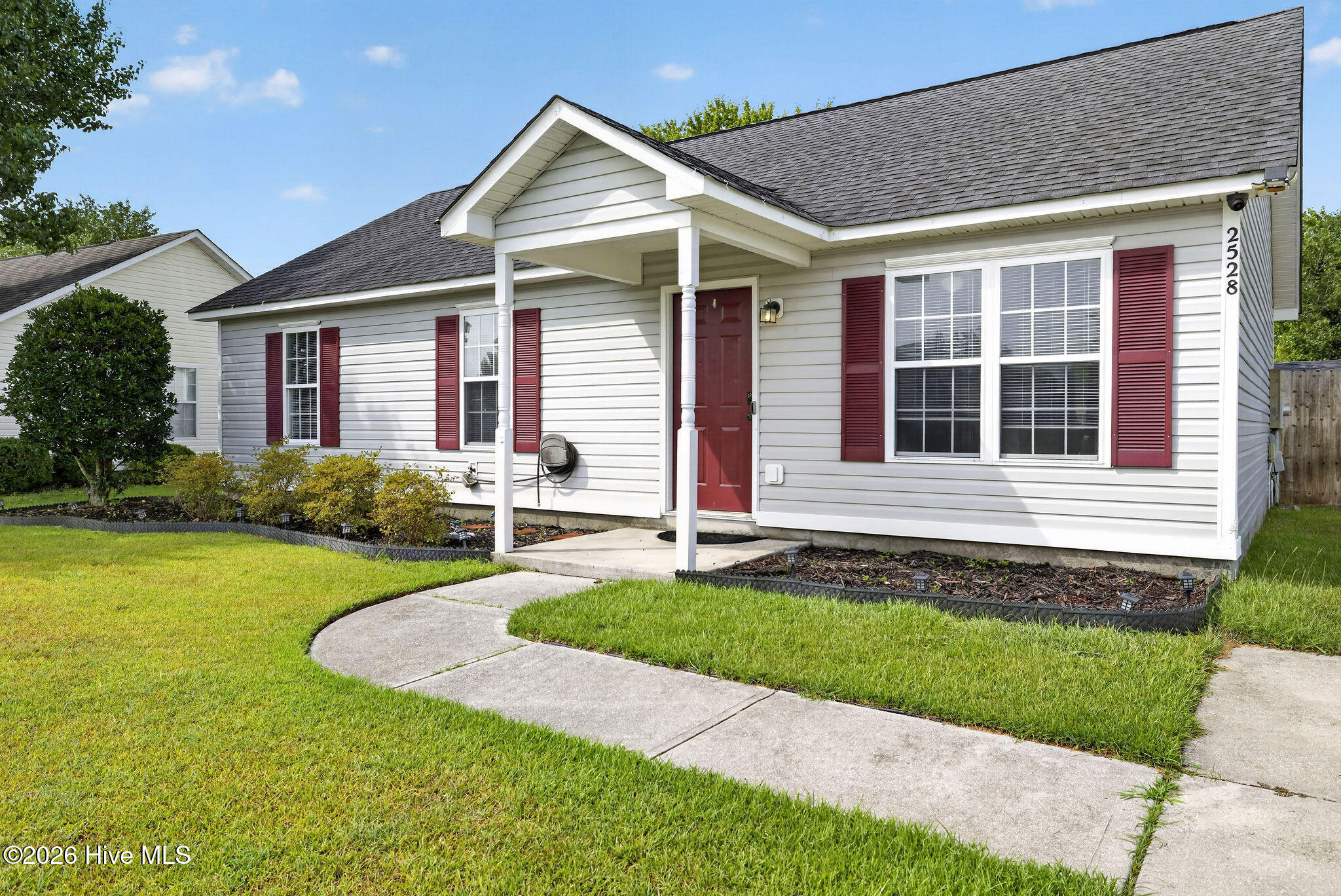 2528 Bradfield Court