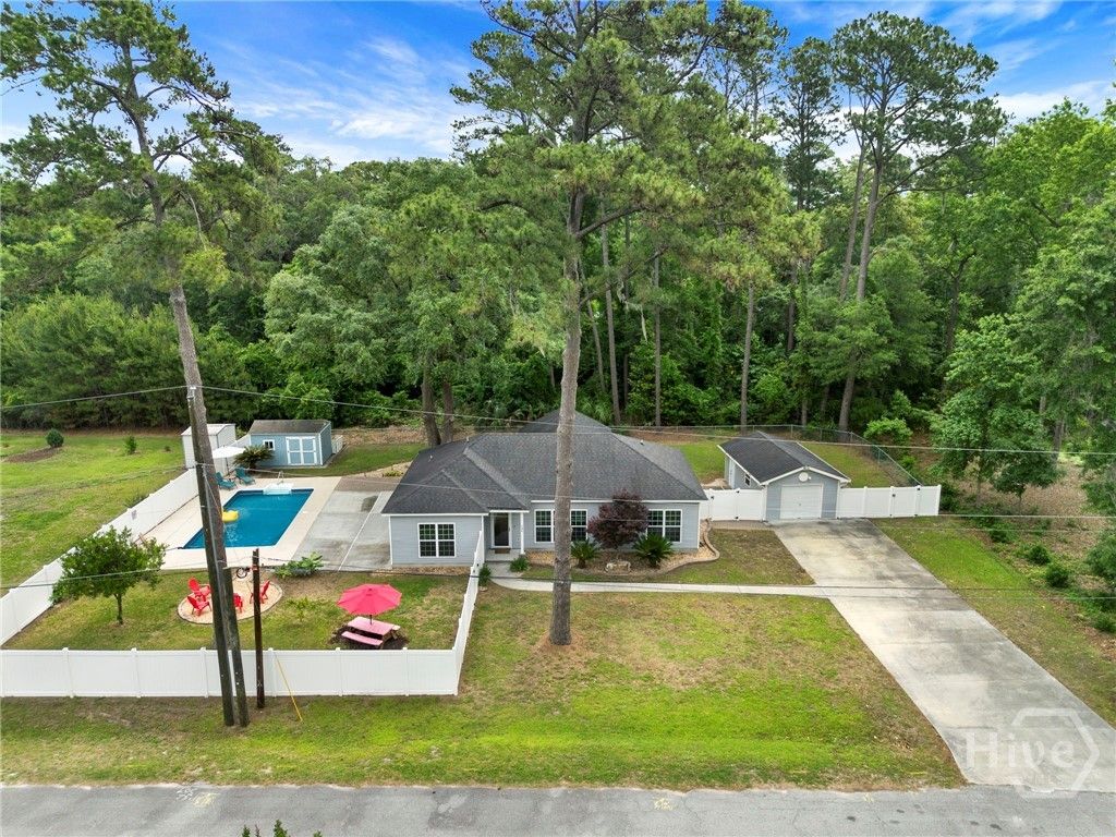 Photo of 546 Mendel Avenue, Savannah, GA 31406 (MLS # SA355723)