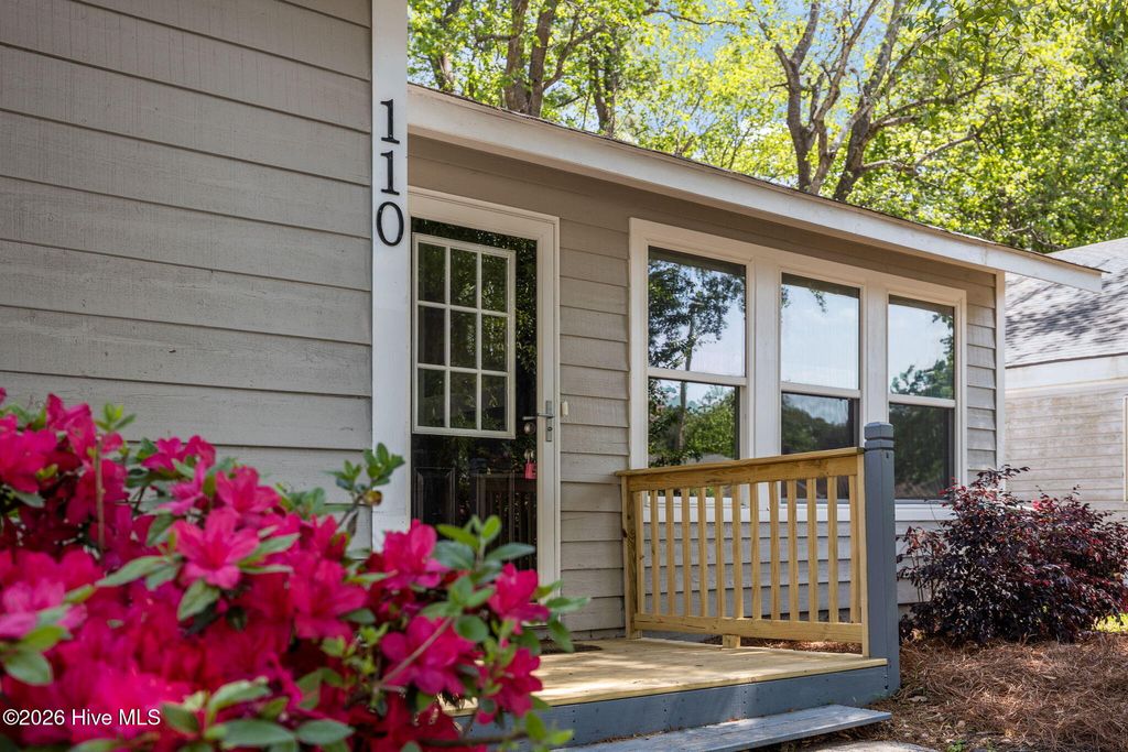 Photo of 110 Fletcher Place, Greenville, NC 27858 (MLS # 100567941)