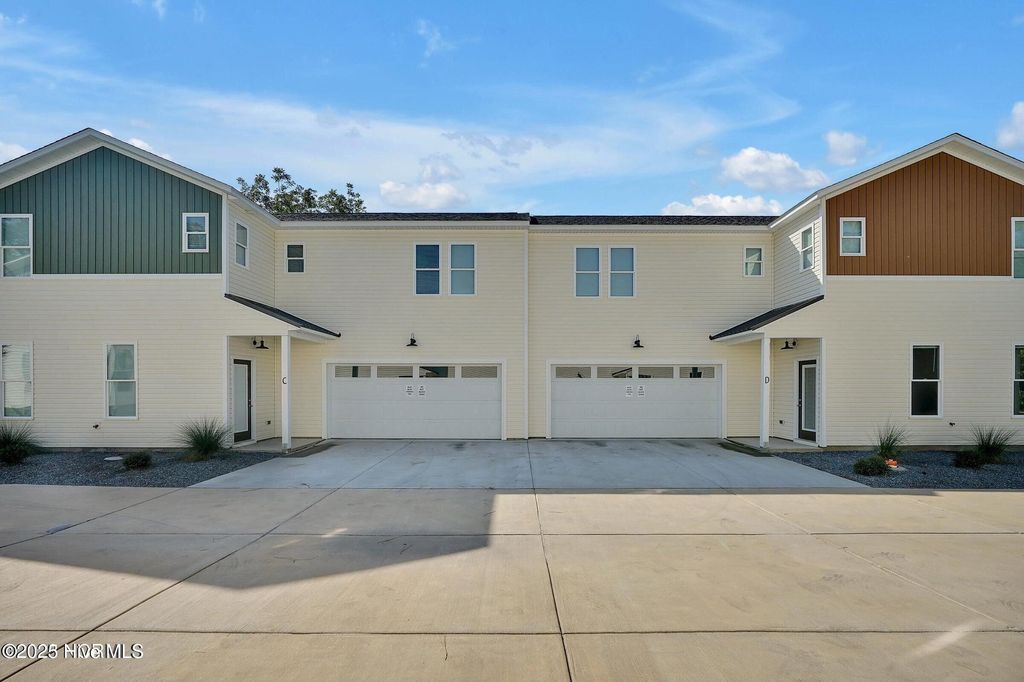 Photo of 2866 Worth Drive, Wilmington, NC 28412 (MLS # 100538285)