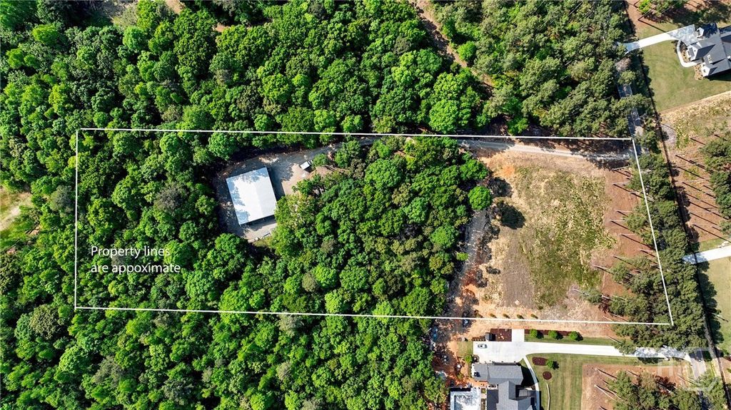 Photo of 1110 Locklin Road, Monroe, GA 30655 (MLS # CL354458)