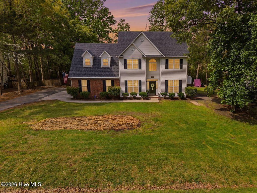 Photo of 104 Dockside Drive, Jacksonville, NC 28546 (MLS # 100565606)