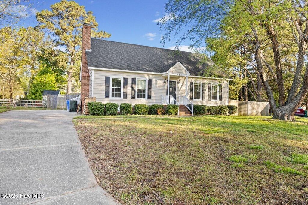 Photo of 2905 Springflower Drive N, Wilson, NC 27896 (MLS # 100564025)