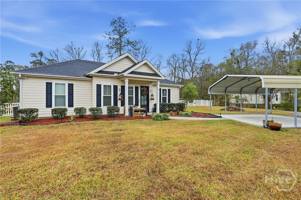 Photo of 30 Willa Road, Richmond Hill, GA 31324 (MLS # SA345383)