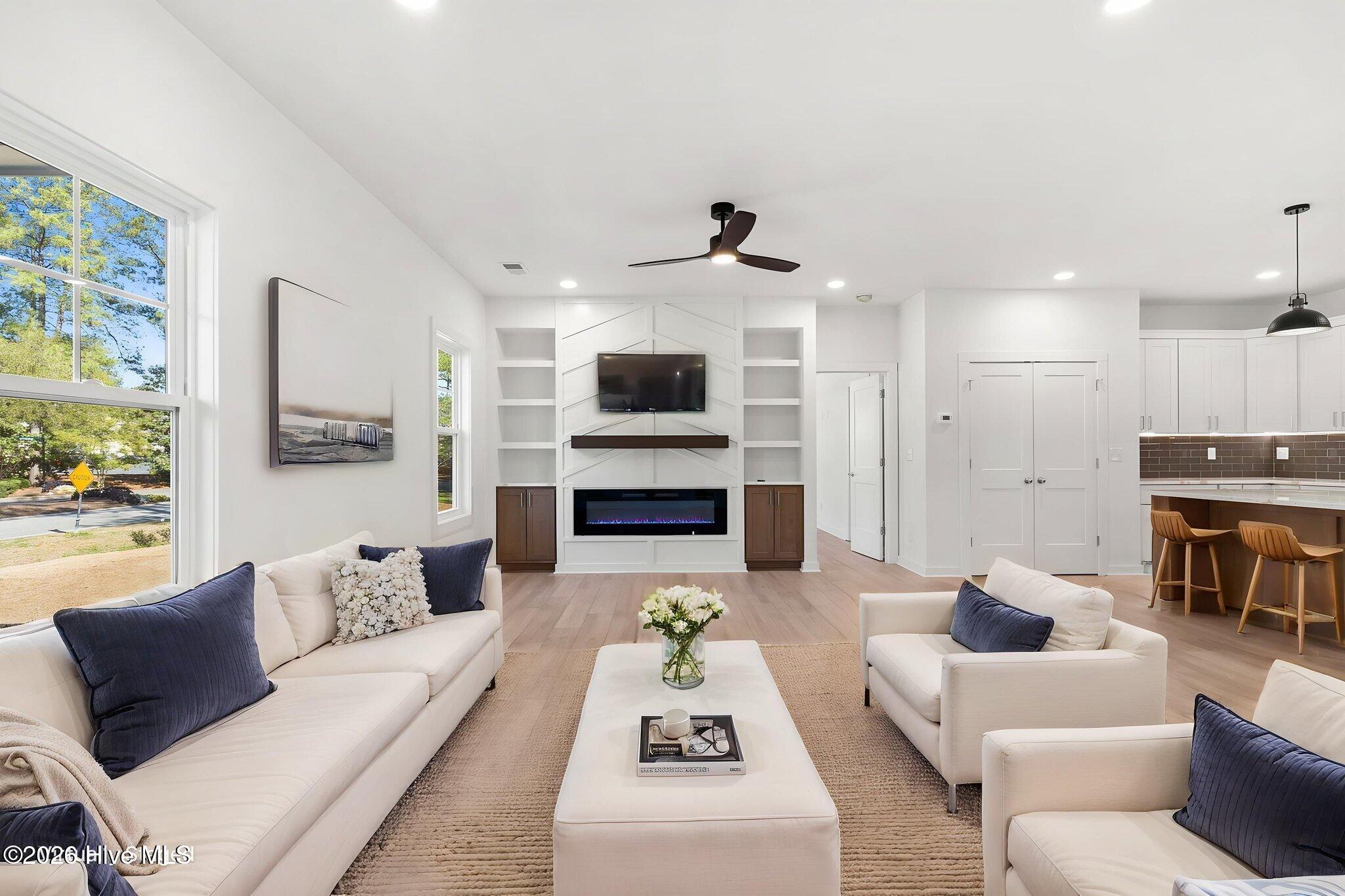 355 S Middleton Drive NW