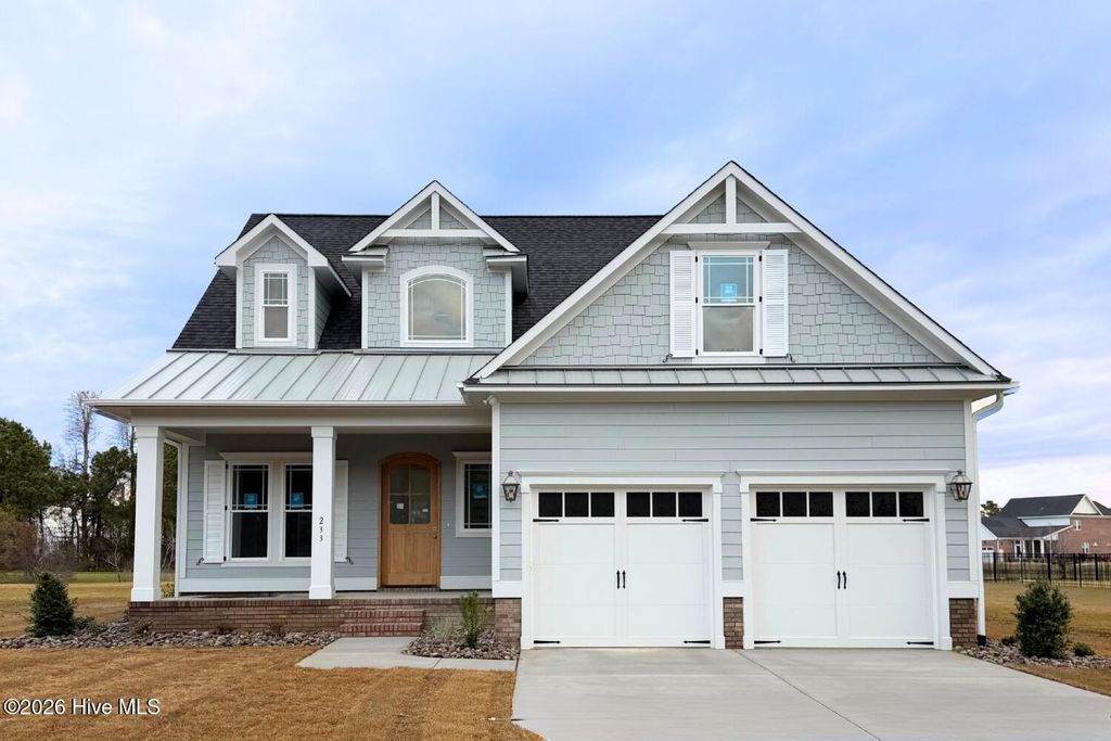 Photo of 233 Cumberland Street, Newport, NC 28570 (MLS # 100563202)