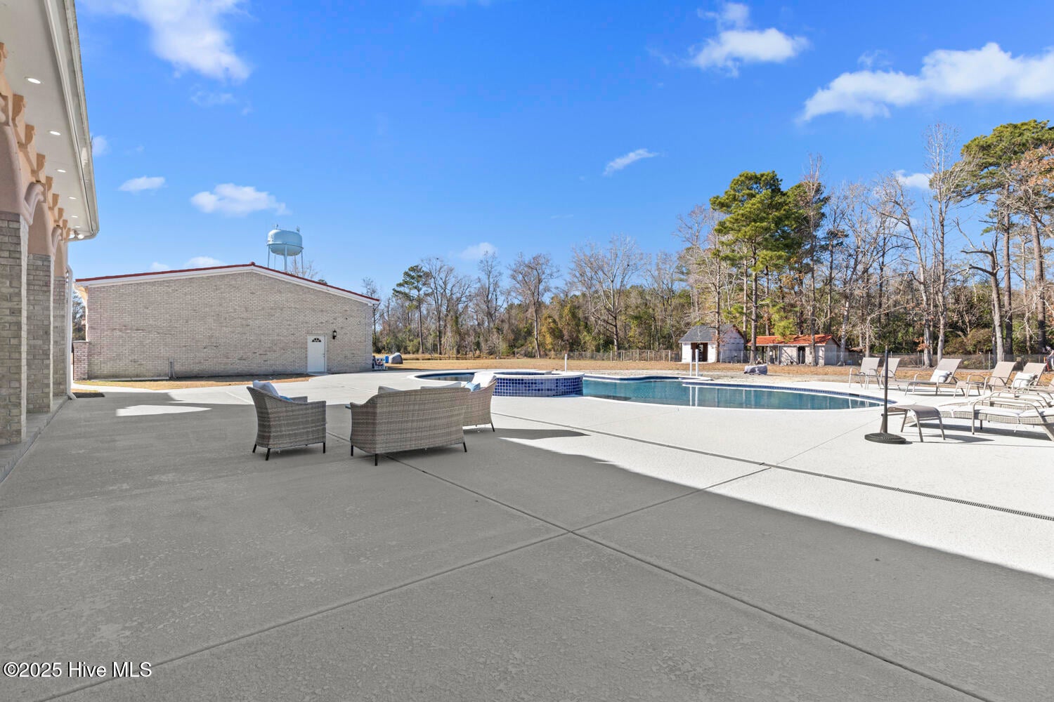 5976 Gum Branch Rd, Jacksonville, NC, 28540, USA, 5 Bedrooms Bedrooms, ,6 BathroomsBathrooms,Residential,Active,5976 Gum Branch Rd,100546022