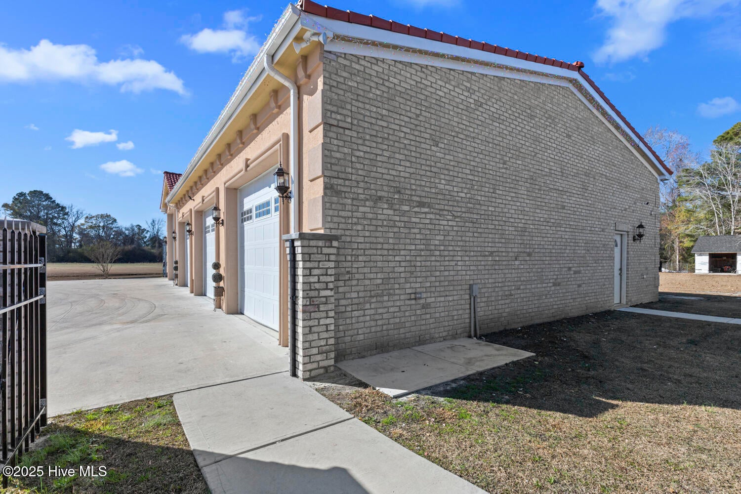 5976 Gum Branch Rd, Jacksonville, NC, 28540, USA, 5 Bedrooms Bedrooms, ,6 BathroomsBathrooms,Residential,Active,5976 Gum Branch Rd,100546022