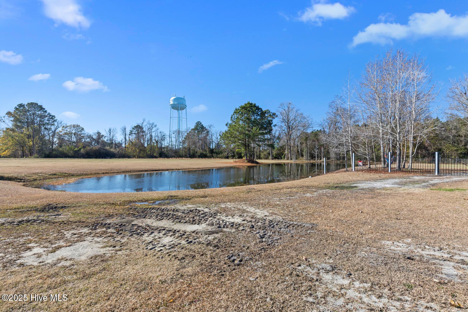 5976 Gum Branch Rd, Jacksonville, NC, 28540, USA, 5 Bedrooms Bedrooms, ,6 BathroomsBathrooms,Residential,Active,5976 Gum Branch Rd,100546022