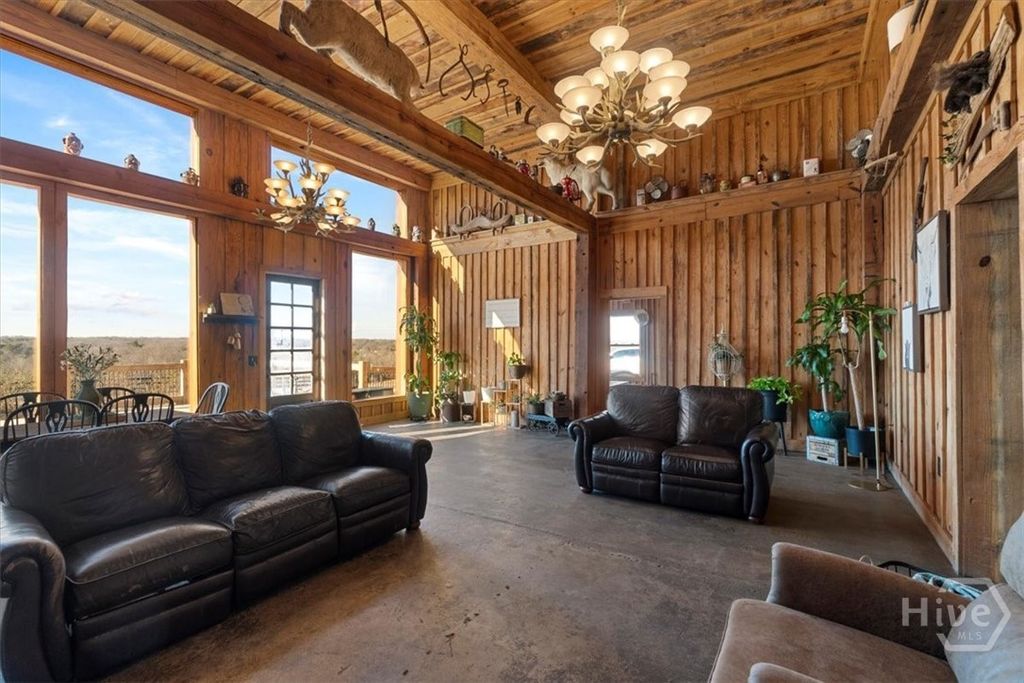 Photo of 284 Snow Farm Road, Hull, GA 30646 (MLS # CL348491)