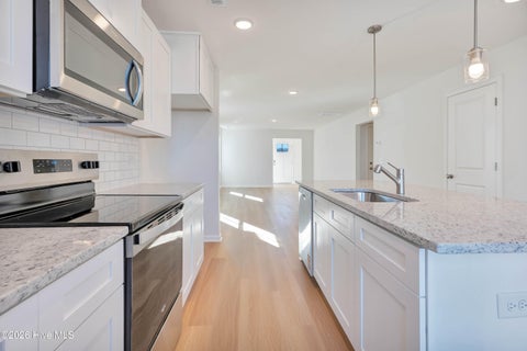 Tiny photo for 52 W Pioneer Way #123, Hampstead, NC 28443 (MLS # 100607251)