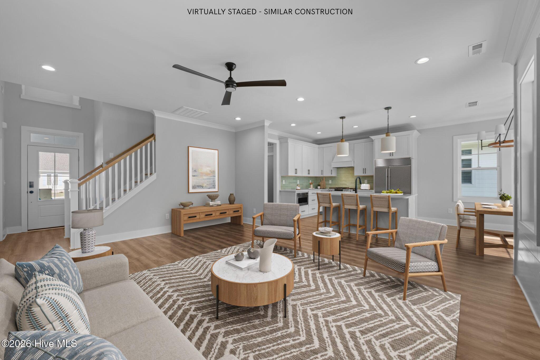 120 Pine View Boulevard