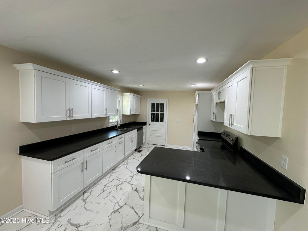 Photo of 1300 W Church Street, Laurinburg, NC 28352 (MLS # 100569212)