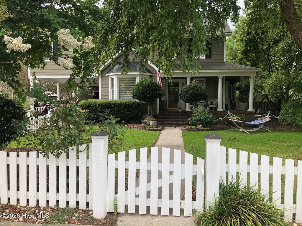 Photo of 299 Lori Drive, Greenville, NC 27858 (MLS # 100557558)