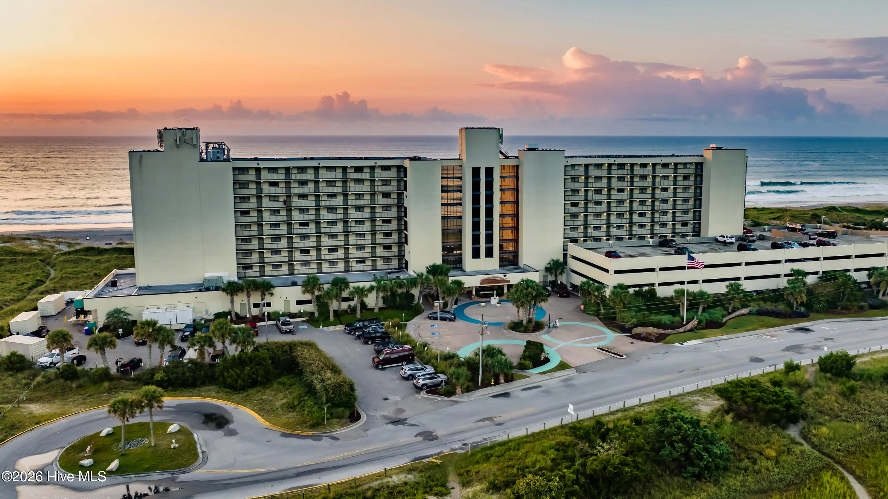 2700 N Lumina Avenue Unit Unit 619