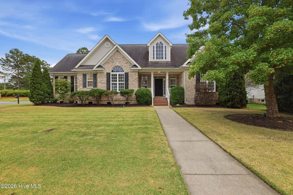 Photo of 416 Edenton Court, Winterville, NC 28590 (MLS # 100581496)