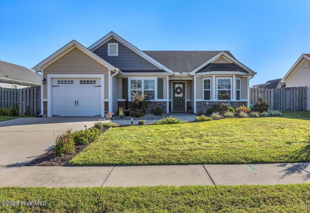 Photo of 1128 Crestfield Way, Leland, NC 28451 (MLS # 100527924)
