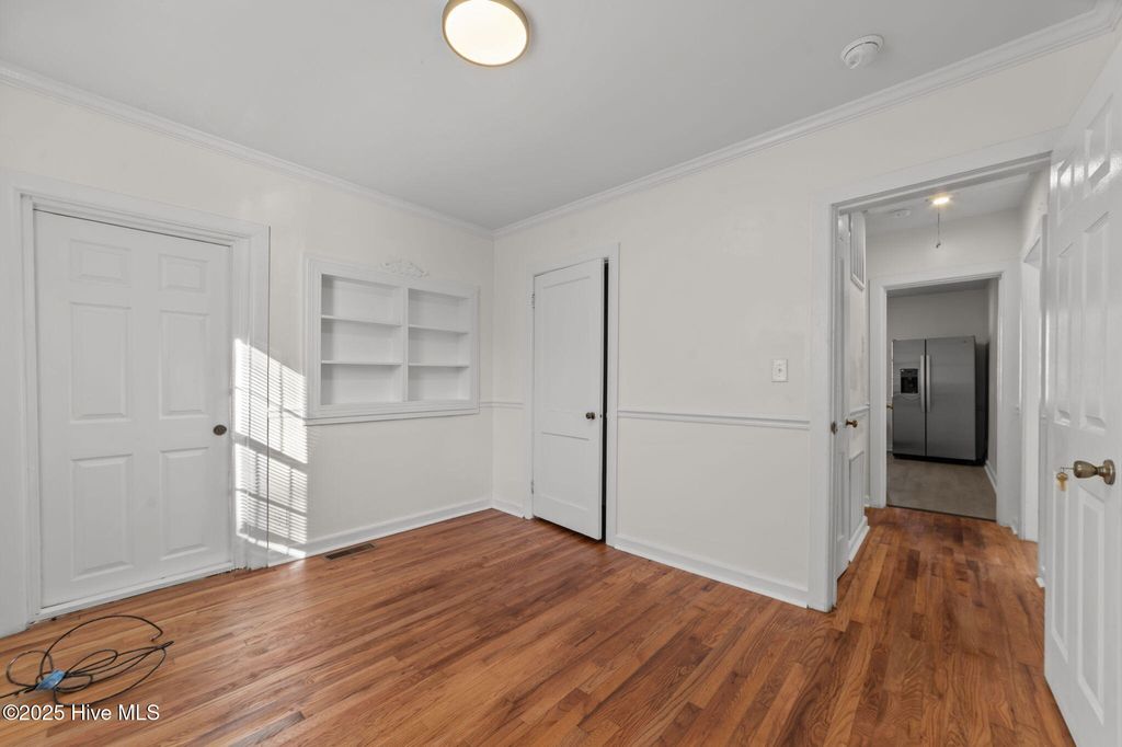 Photo of 405 Arbor Street, Greenville, NC 27834 (MLS # 100542897)