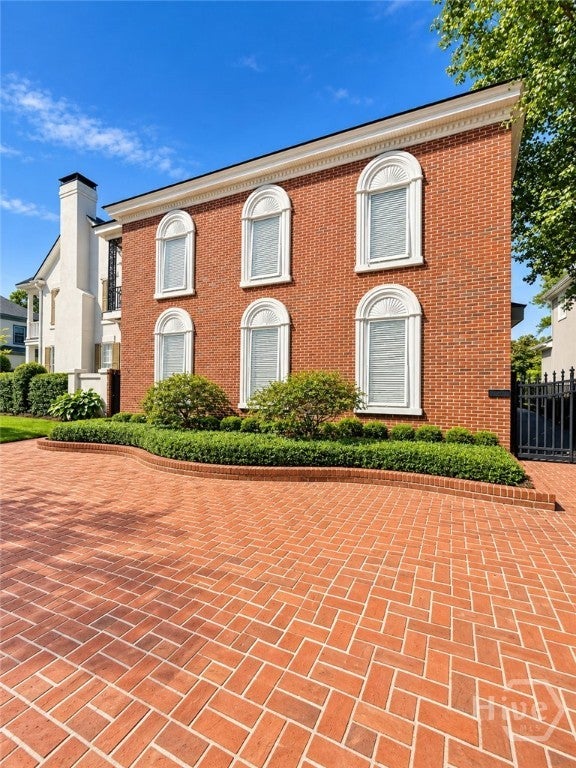 6 Conifer Square
