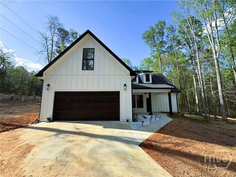 Homes For Sale - 281 Ruby Lane<br/> Commerce, GA 30530