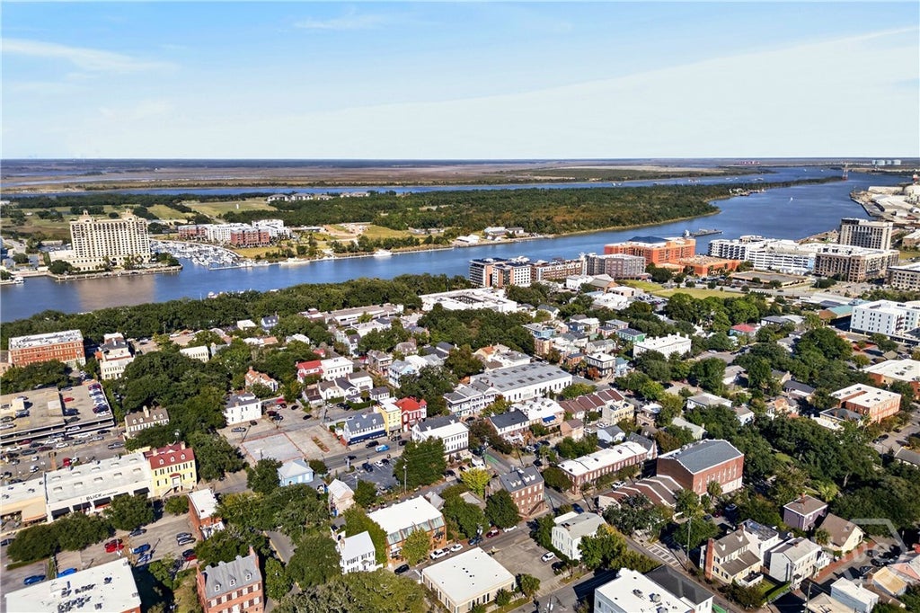 Photo of 506 E Broughton Street, Savannah, GA 31401 (MLS # SA366991)