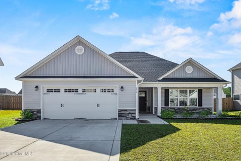 Photo of 496 Pebble Shore Drive, Sneads Ferry, NC 28460 (MLS # 100610602)