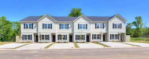 Townhouse For Sale - 103 Constitution Circle Drive #C<br/> Washington, GA 30673