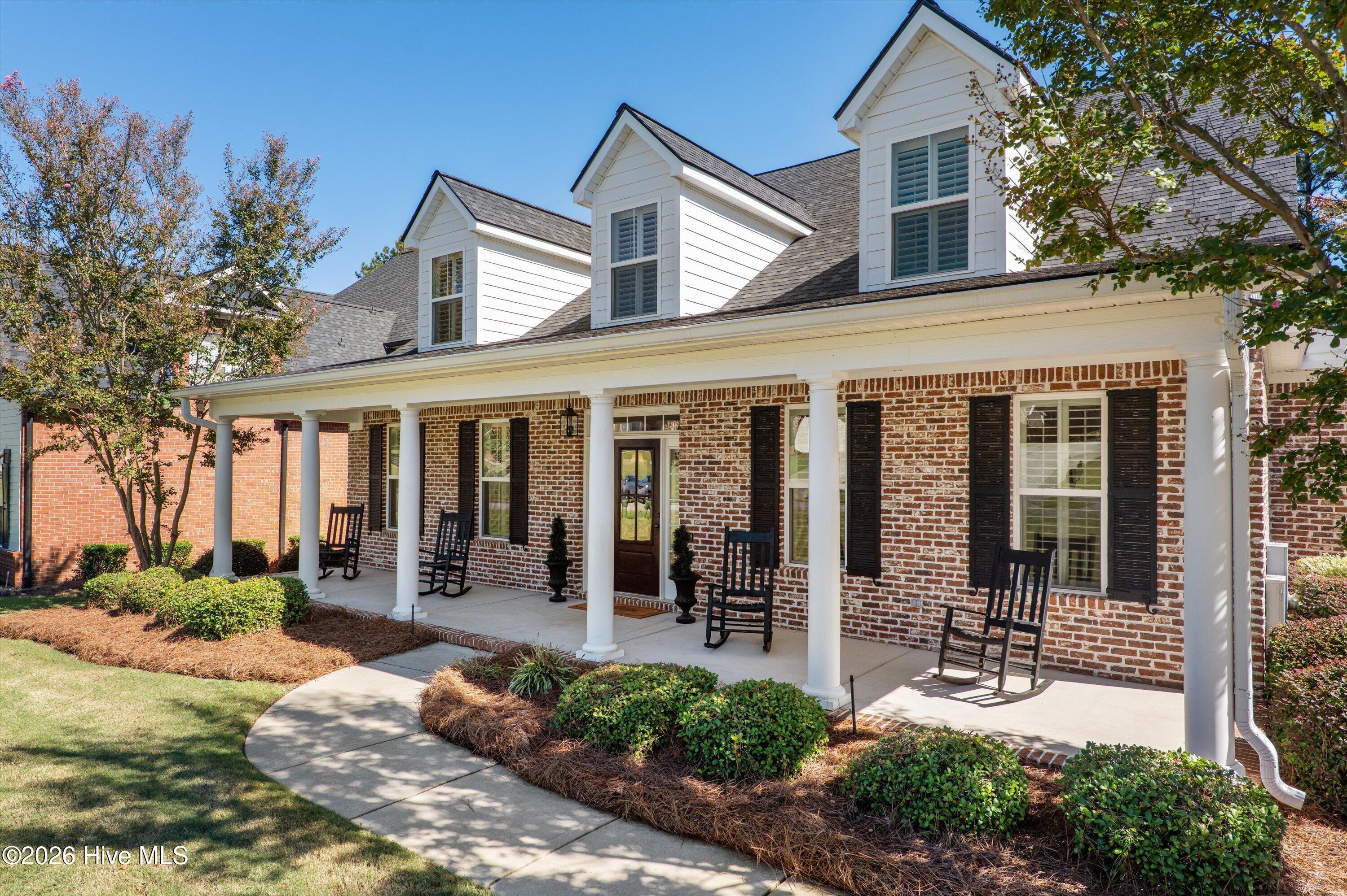 1058 Emerald Place