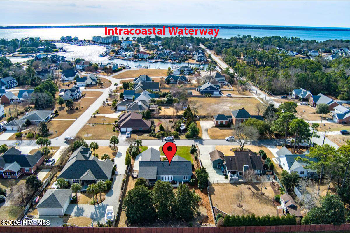 105 Alexandra Court And Boat Slip #24