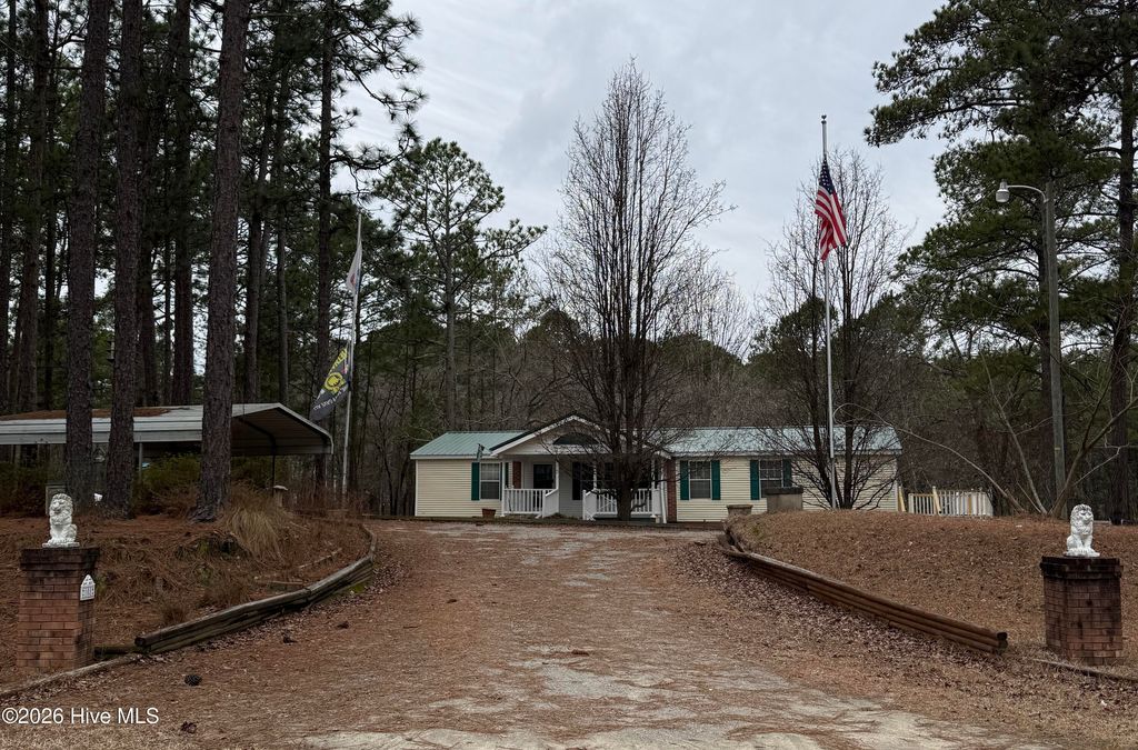 Photo of 108 Richfield Court, Vass, NC 28394 (MLS # 100556140)