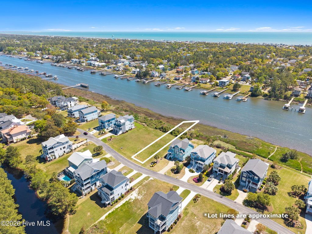 Photo of 2829 Harborside Way, Southport, NC 28461 (MLS # 100565227)