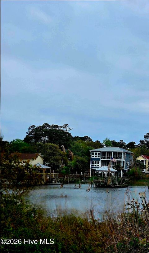 Tiny photo for 2829 Harborside Way, Southport, NC 28461 (MLS # 100565227)