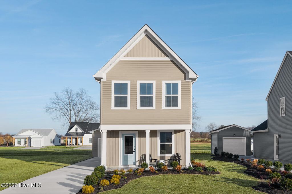 Photo of 704 Savinwood Trail NE, Bolivia, NC 28422 (MLS # 100564716)