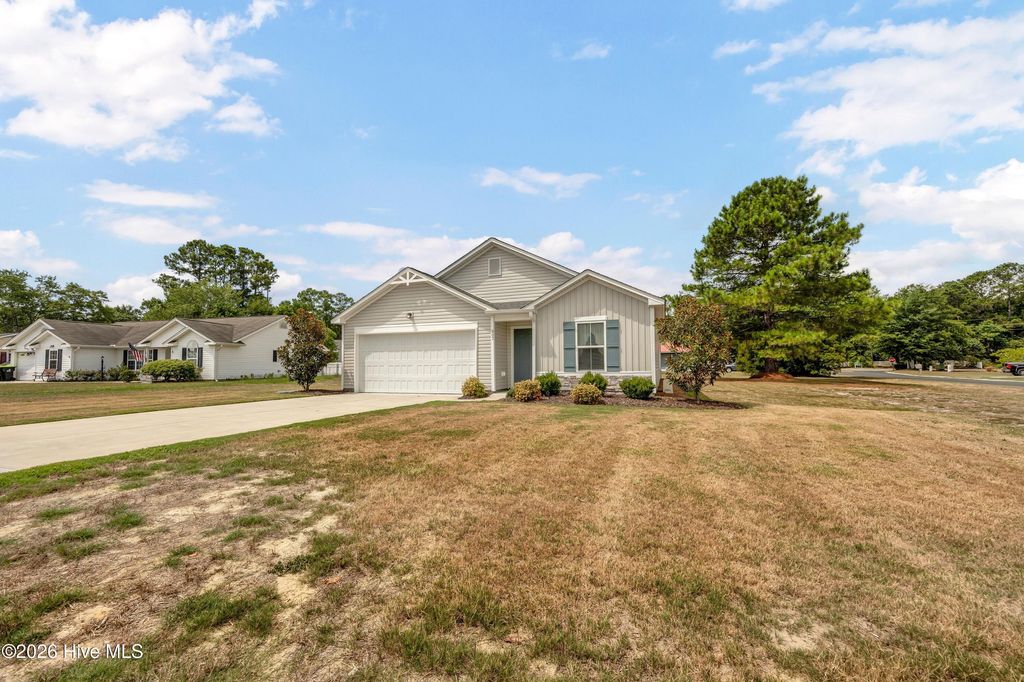 Photo of 807 Fox Street SW, Shallotte, NC 28470 (MLS # 100590633)